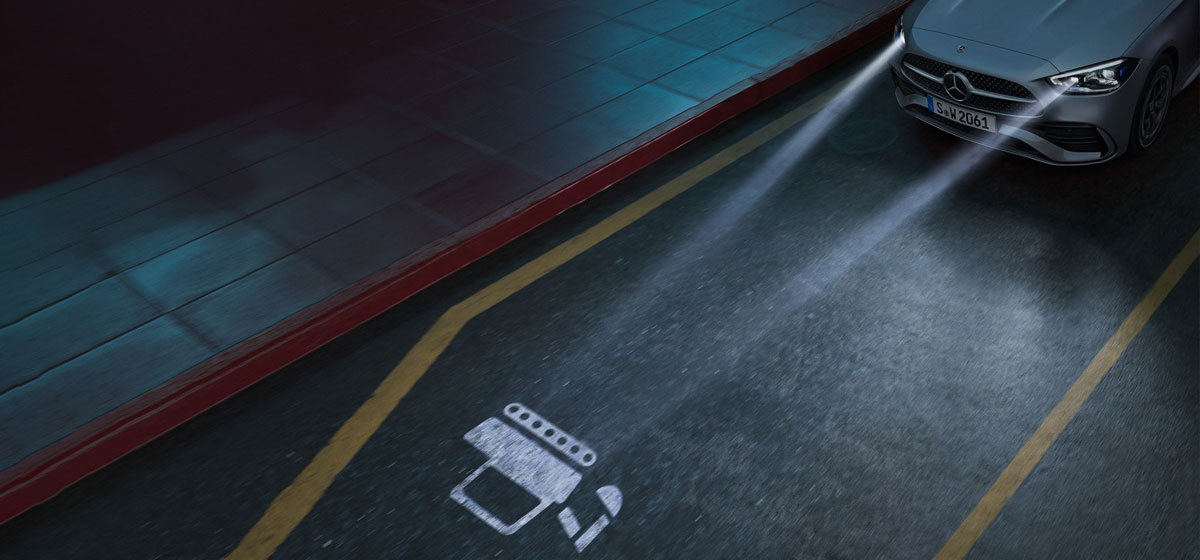 Đèn DIGITAL LIGHT trên Mercedes C-Class mới