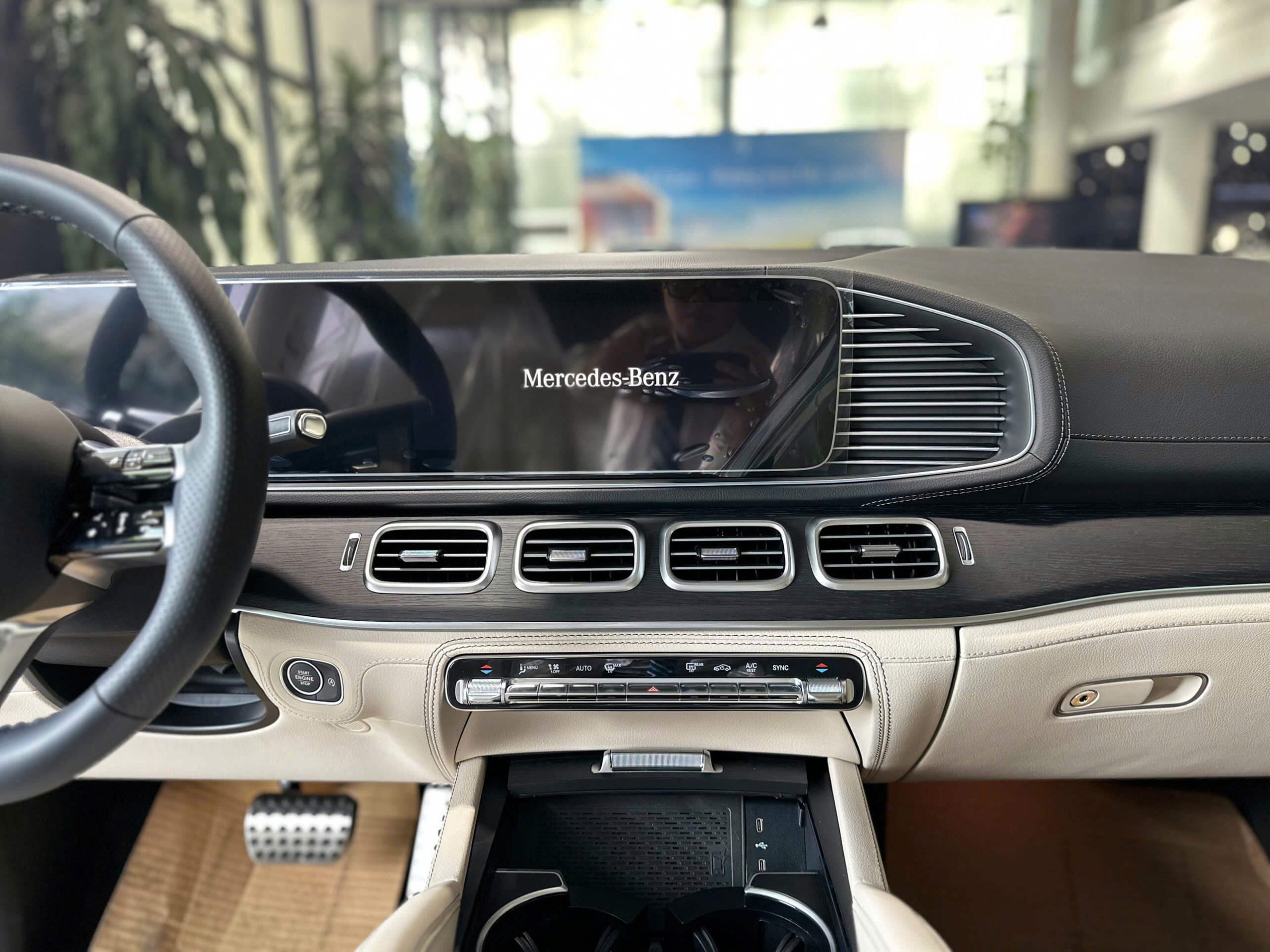 Mercedes-Benz GLS 450 Facelift – ảnh thực tế 3
