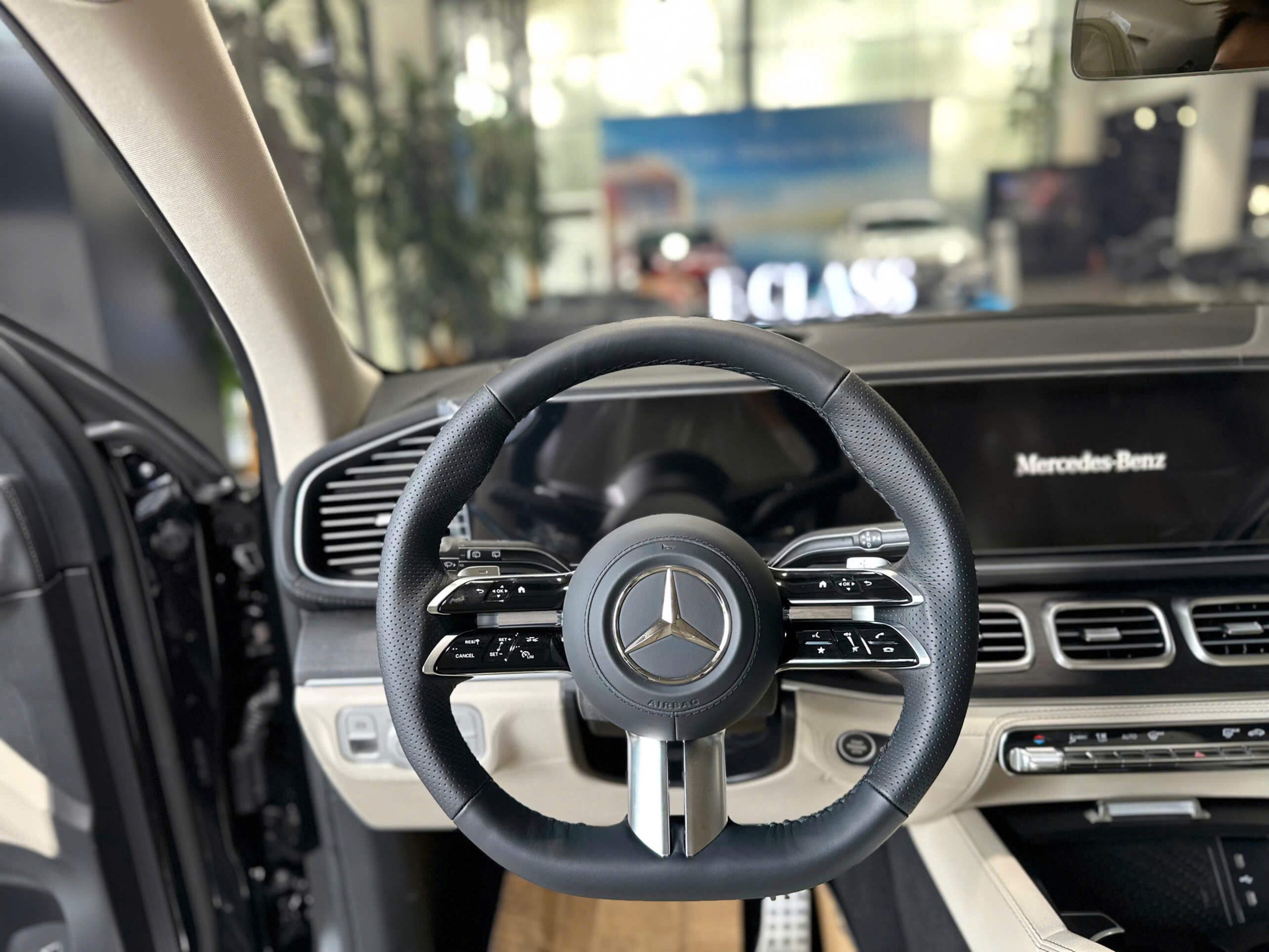 Mercedes-Benz GLS 450 Facelift – ảnh thực tế 4