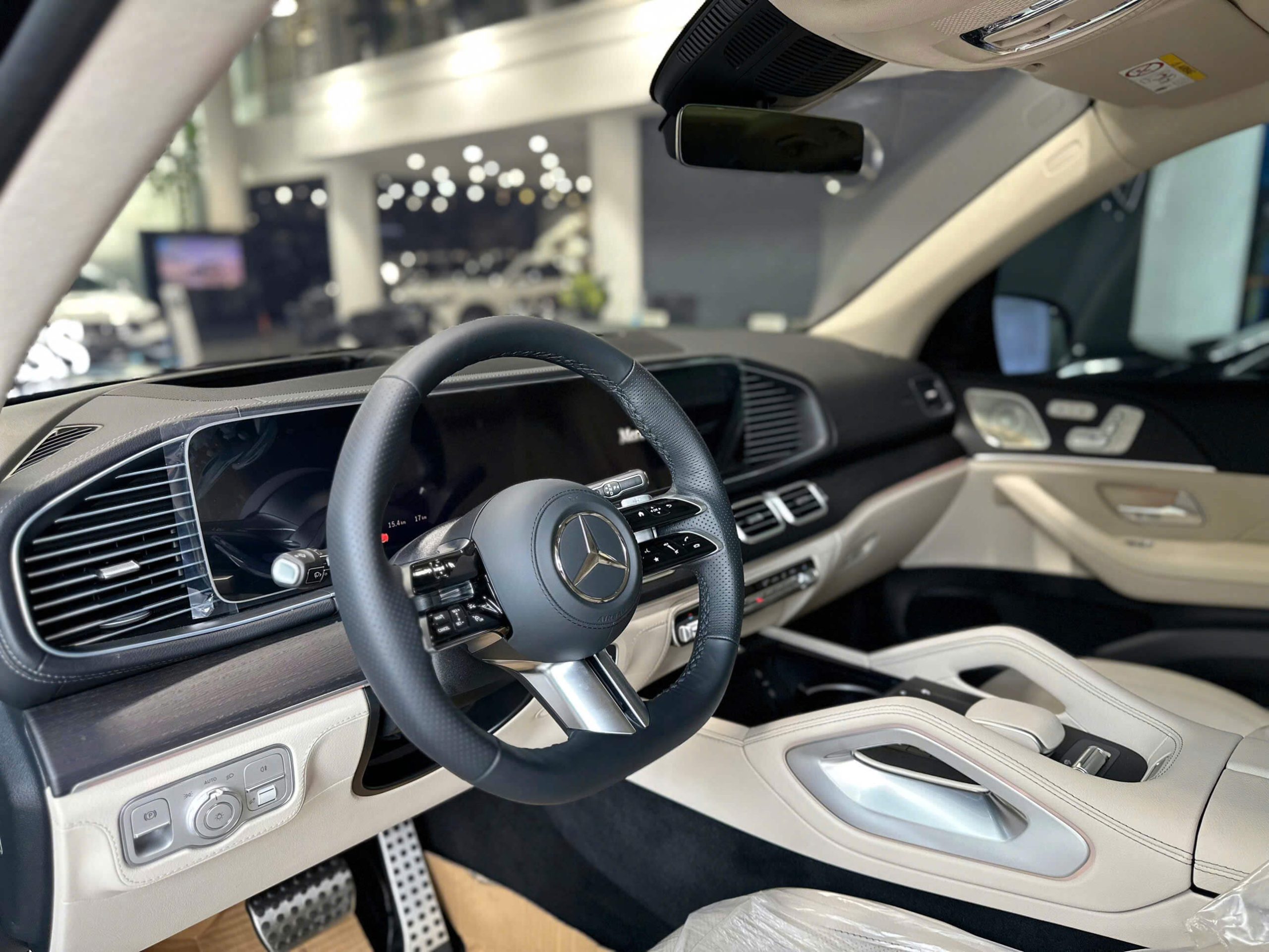 Mercedes-Benz GLS 450 Facelift – ảnh thực tế 5